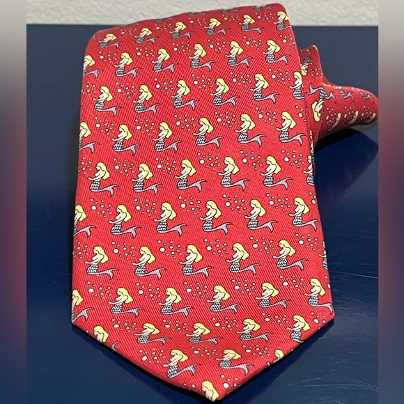Vineyard Vines Mermaid Bubbles Tie Silk Mens Red Blue Yellow Martha’s Vineyard